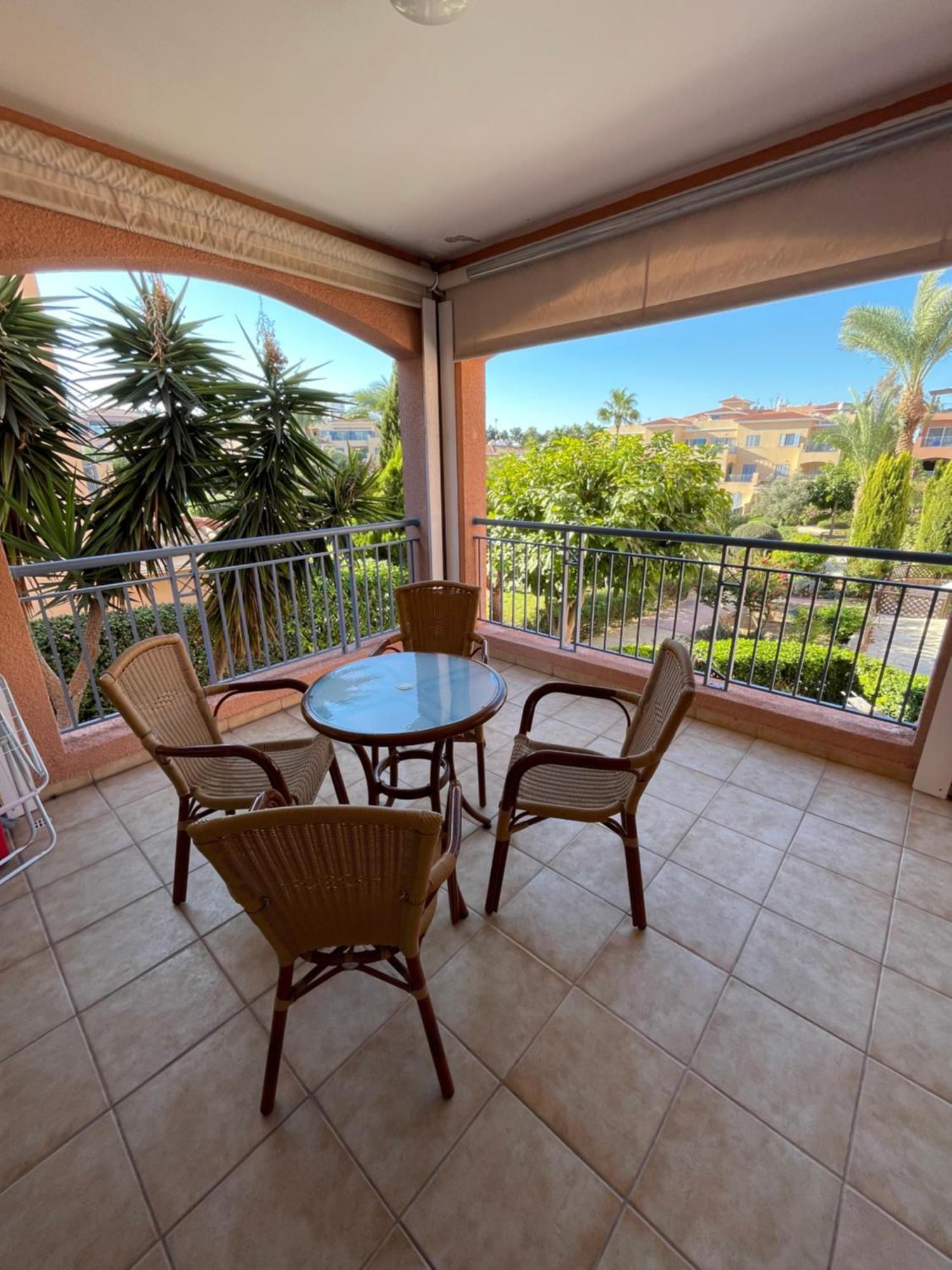 Limnaria Gardens Two Bedroom Apartment With Balcony Pafos Exterior foto